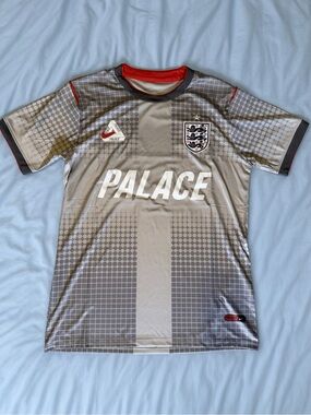 Palace x Nike England Pro Football Top